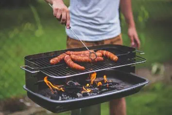 Grillen auf dem Balkon