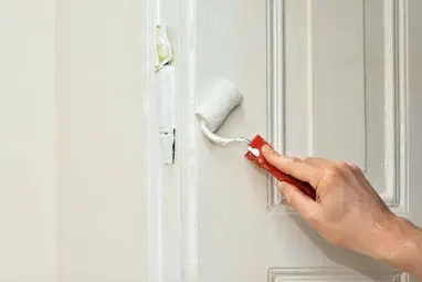 Foto, wie eine Wohnung renoviert wird